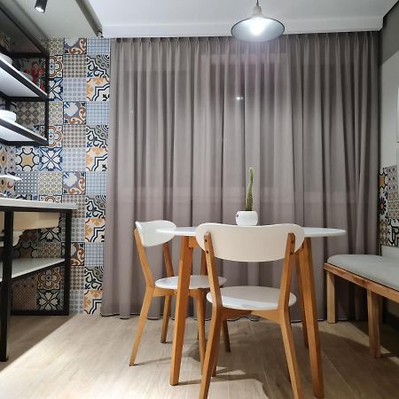 Tam Serviced Studio Apartment Myslym Shyri No1 Tirana Exterior photo